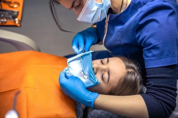 Primární endodontické ošetření